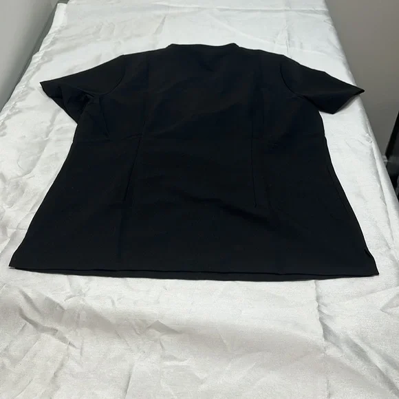 Figs scrub top black size large technical collection - Picture 4 of 4